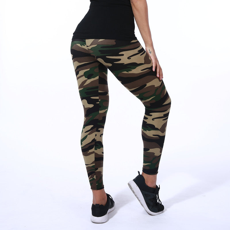 Fashion Camouflage Letters Printed Flower Brushed Leggings