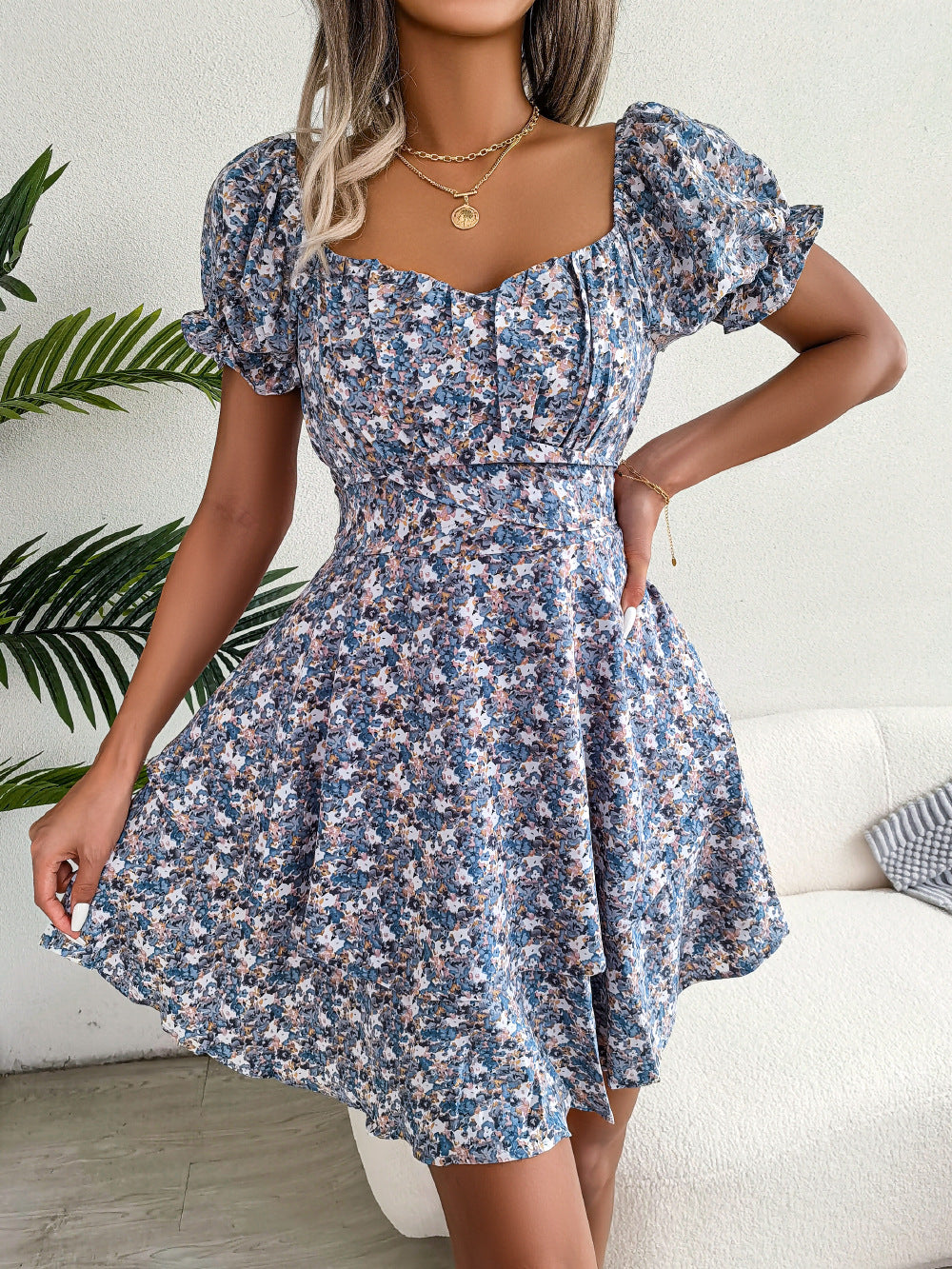 Women's Elegant Floral Lace-up Waist-controlled Large Hem Dresses