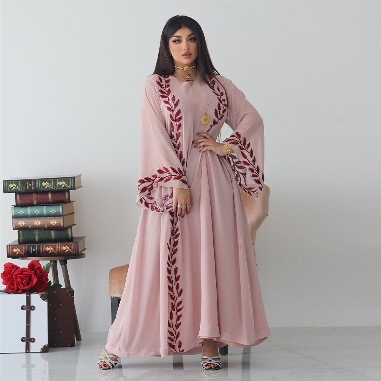 Fashion Street Summer Chiffon Long Muslim Embroidered Pink Round-collar Clothing