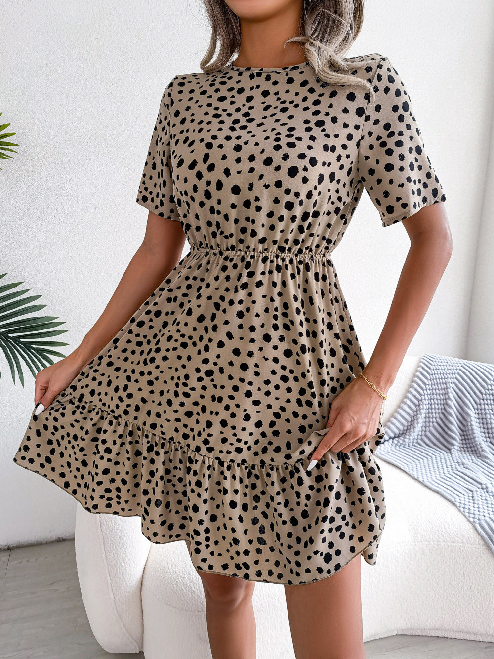 Women's Pretty Beautiful Polka-dot Cinched Ruffled Dresses