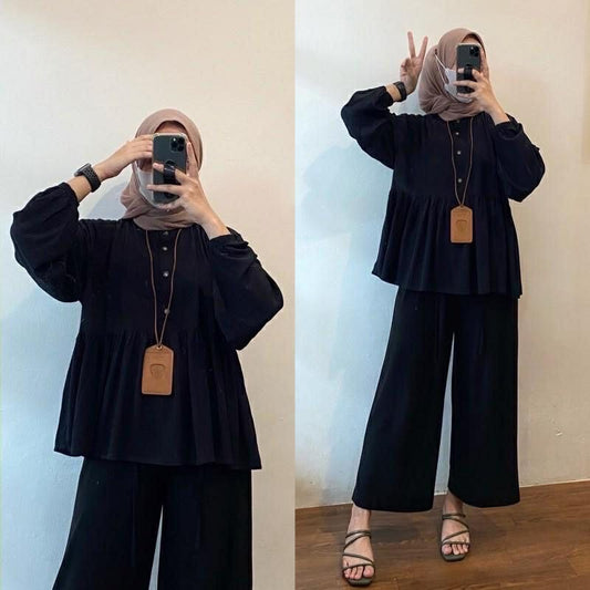 Women's Wear Simple Loose Fitted Waist Pleated Clothing