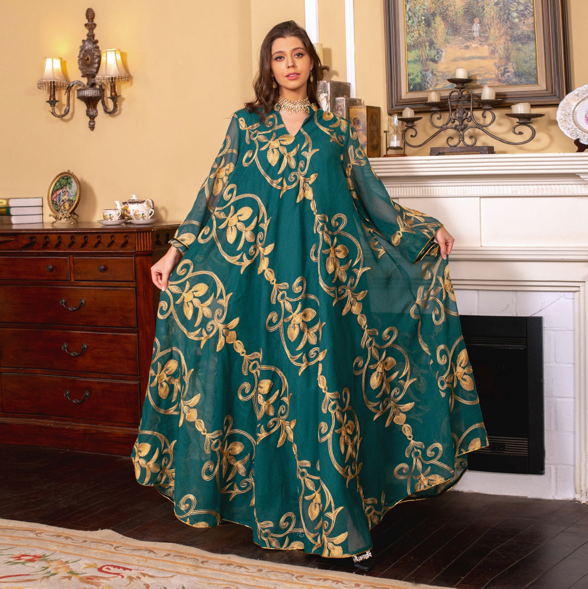 New Arabic Embroidered Mesh Party Dinner Clothing