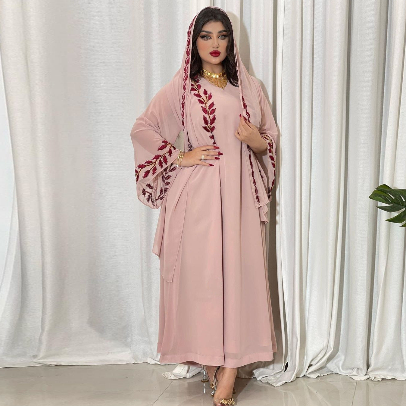 Fashion Street Summer Chiffon Long Muslim Embroidered Pink Round-collar Clothing