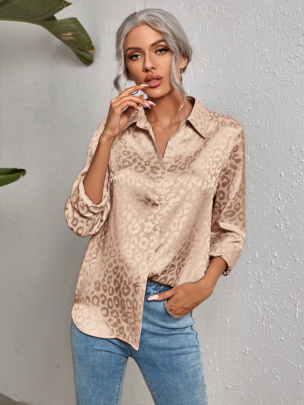 Women's Lapel Button Leopard Temperament Commute Long Sleeve Blouses