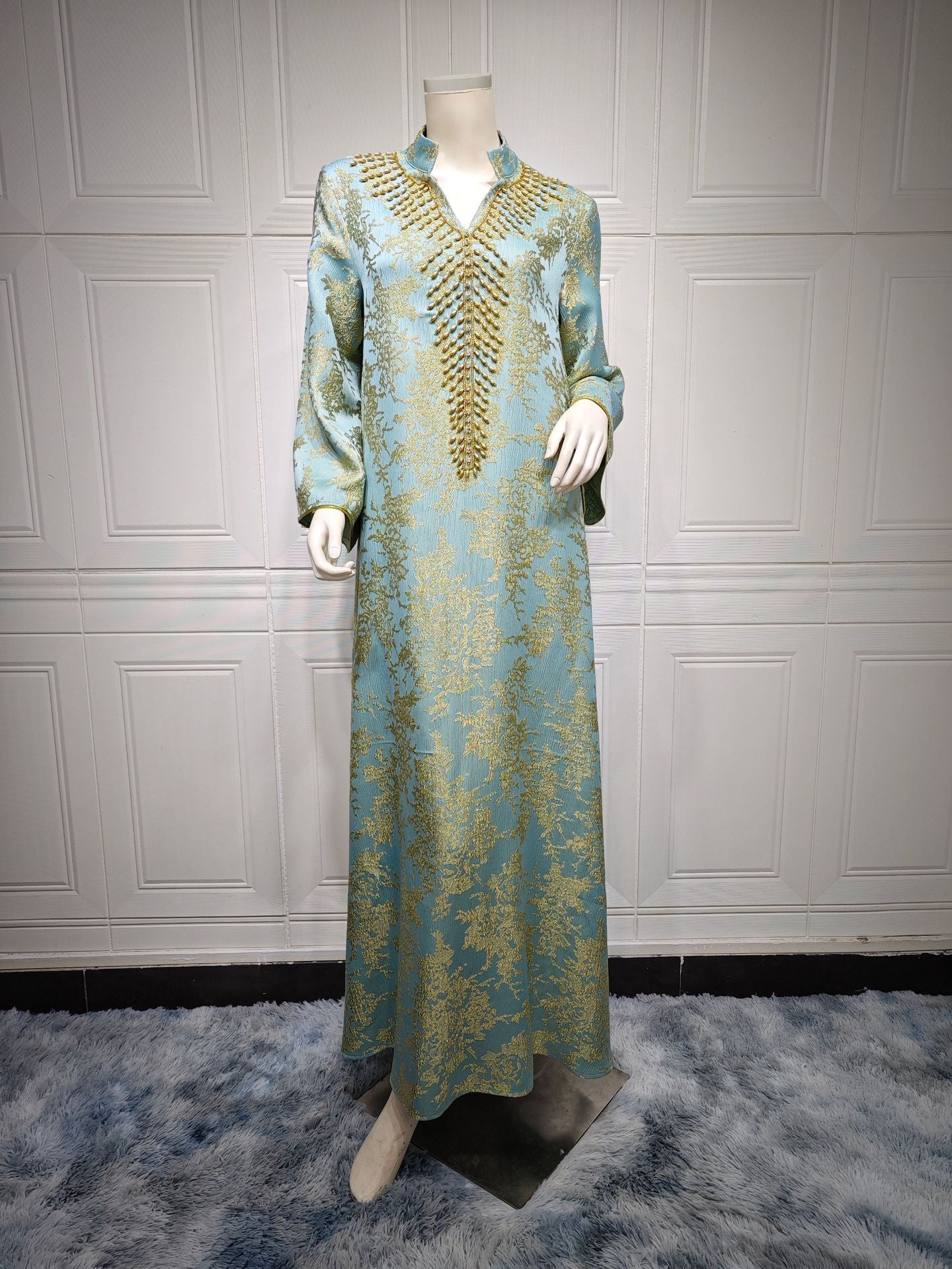 Muslim Dress Jacquard Embroidery Beaded Fashion Clothing